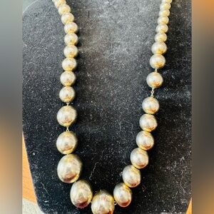 Vintage Marvella Single strand Silvertone Beaded Necklace